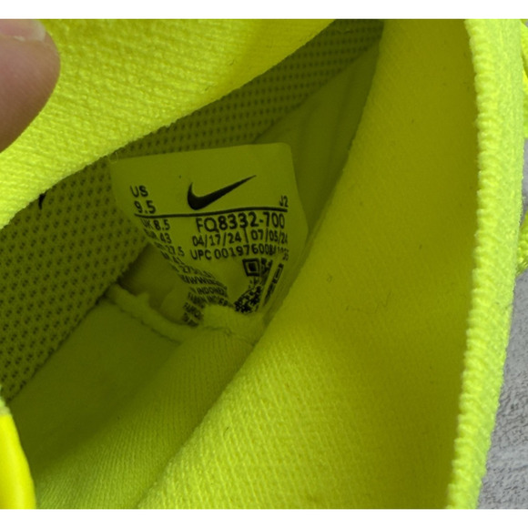 Nike Air Zoom Mercurial Superfly 10 Academy IC Shoes Mens 9.5 Yellow FQ8332-700